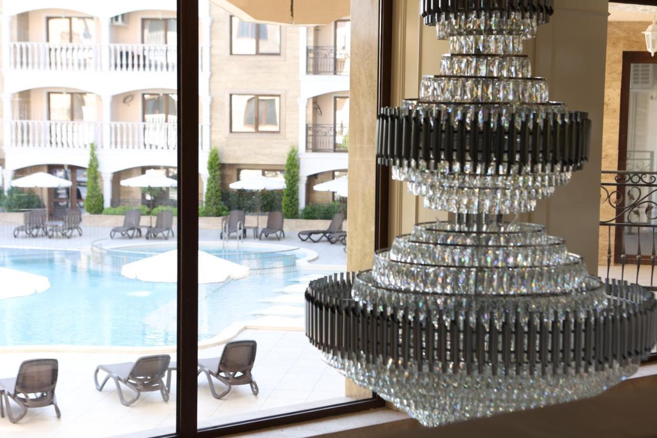 Valencia Gardens Luxury Apartments 네세부르 외부 사진